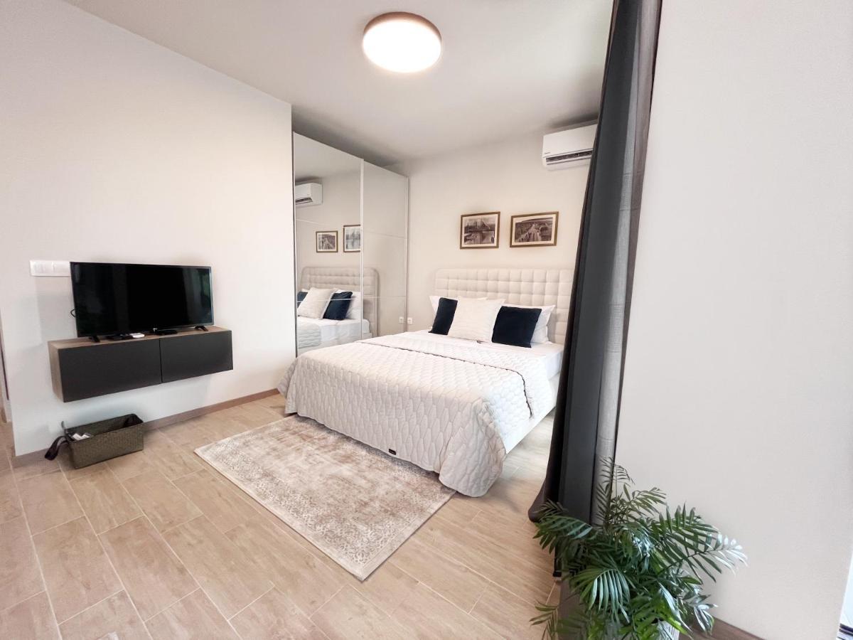 Azur Alegria Studio - Free Parking & Pool St. Konstantin og Helena Eksteriør bilde