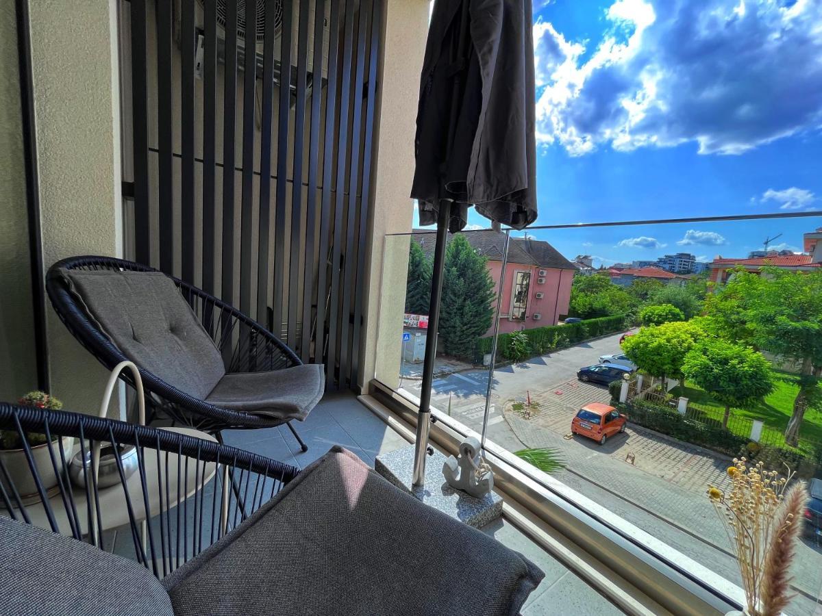 Azur Alegria Studio - Free Parking & Pool St. Konstantin og Helena Eksteriør bilde